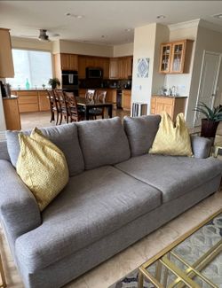Couch for sale 50$