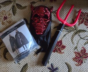 Halloween costume + large stickers