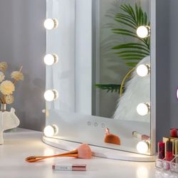 Hollywood Vanity Makeup Mirror 