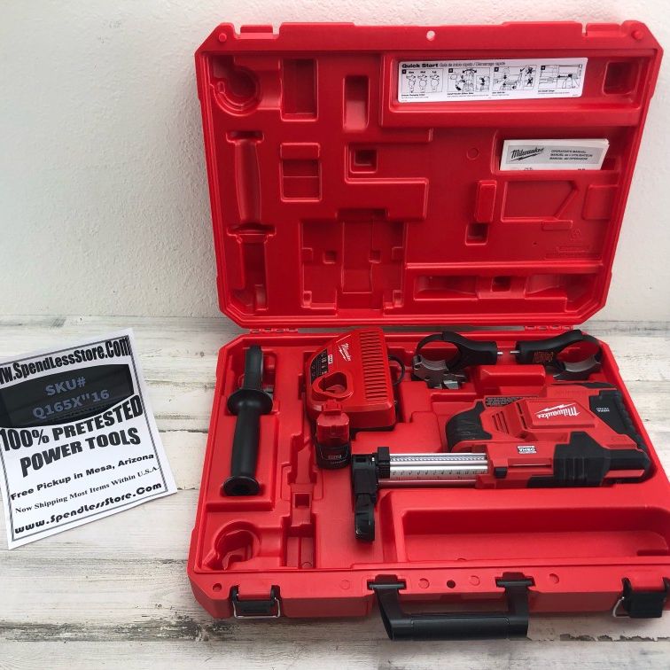 Milwaukee M12 12V HammerVac Dust Extractor Kit 1.5Ah Battery Attachment SDS rotary Hammer