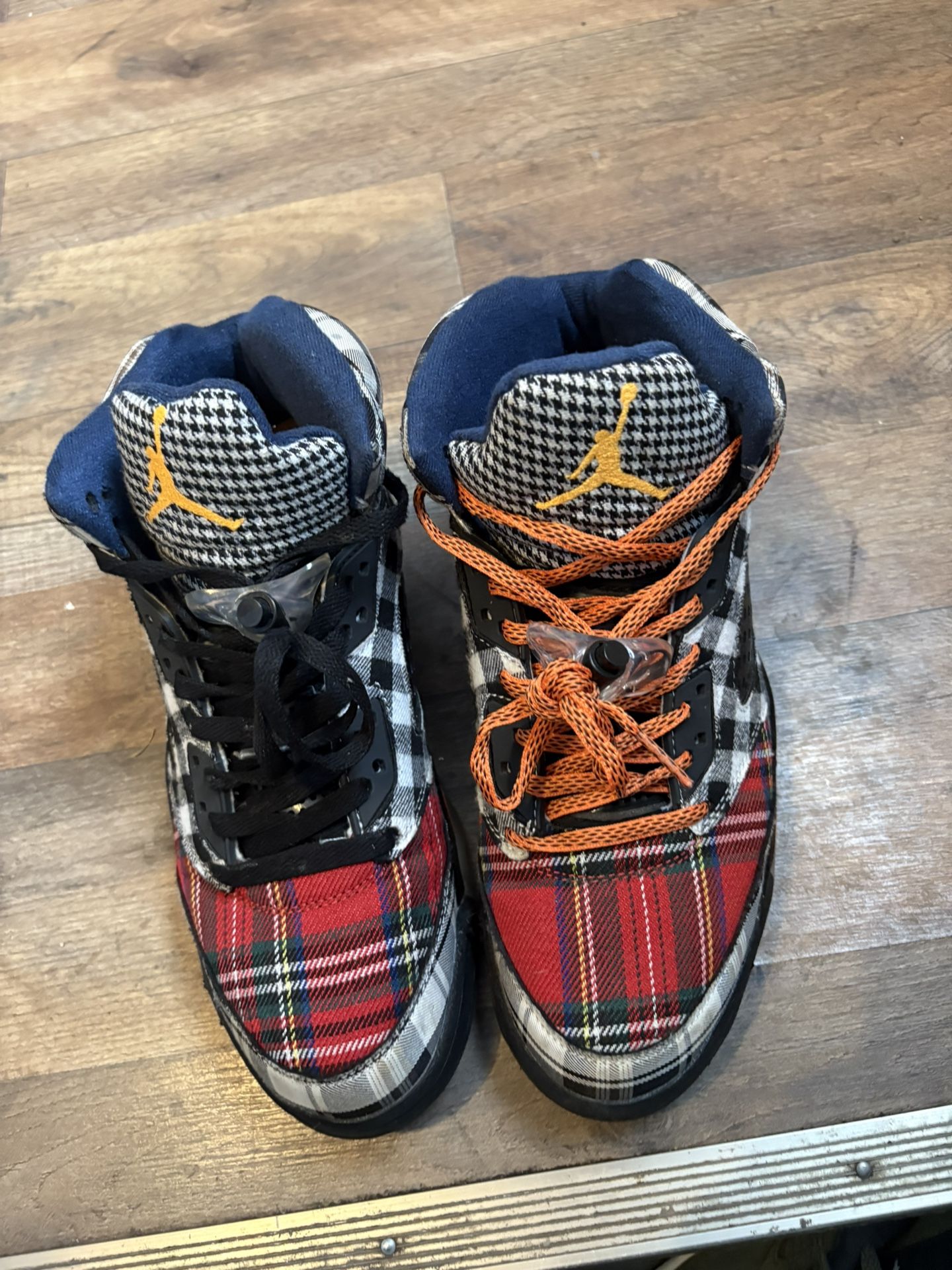 Jordan 5 Plaid
