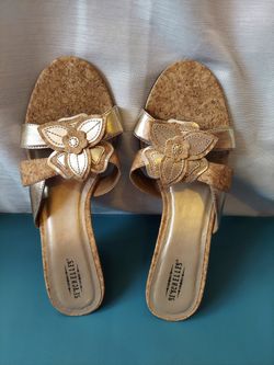 Seychelles Boca Wedge - Cork And Gold -Size 7