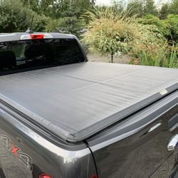 Tonneau Cover