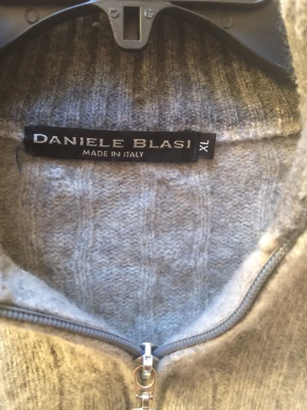 Daniele Blasi wool sweater size XL for Sale in Philadelphia PA OfferUp