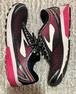 Brooks running shoes for women