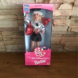 Walt Disney World Barbie  25th Anniversary New