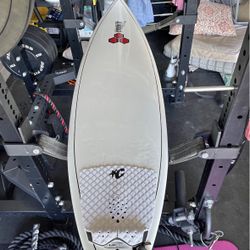 Al Merrick Surfboard 6’6”