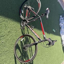 Schwinn circuit bike