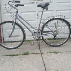 Schwinn 27inch Wheels 18 Inch Frame 