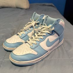 Nike Dunk High “Blue chill”