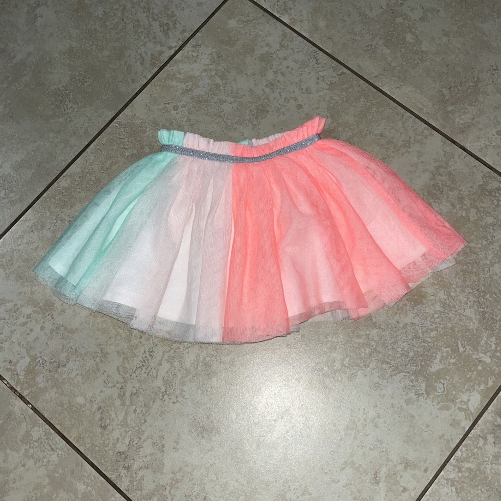 Baby Girl’s Carter’s Tutu Skirt, Size 6 Months