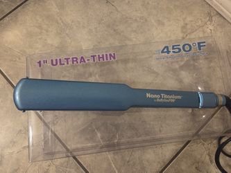 BaBylissPRO
Nano Titanium 1" Digital Flat Iron