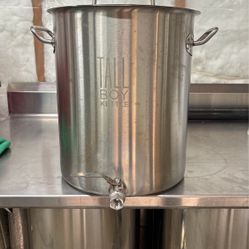 Tall Boy Beer Brewing Kettle