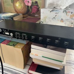 Rolls RA62b Headphone Amp