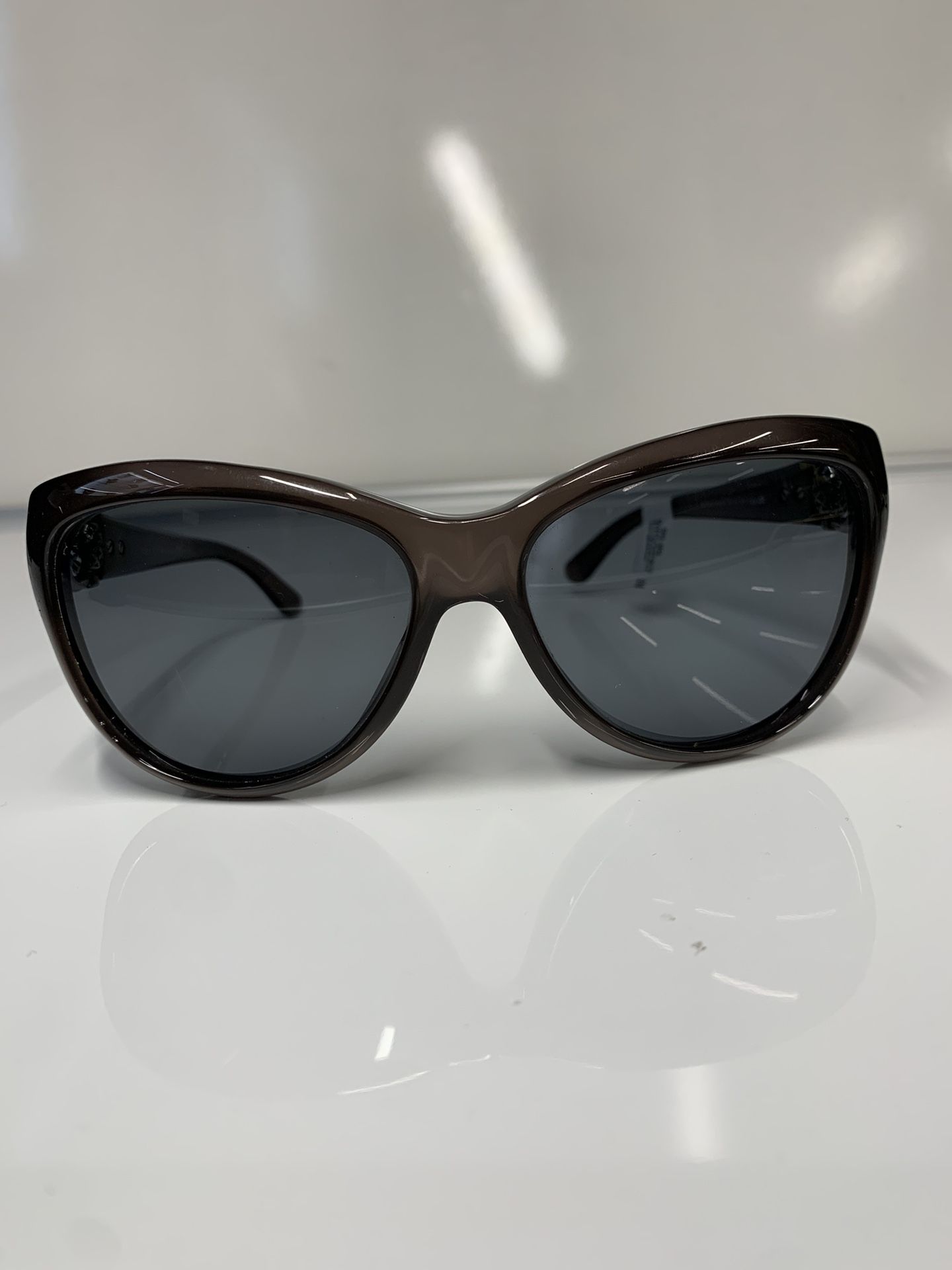 Gucci Woman’s Sunglasses (H)