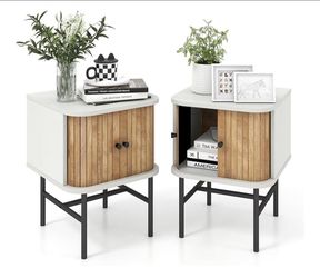 End Tables/Night Stands Set of 2