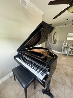 Shuman baby grand piano (S/N: INKG0110) for sale