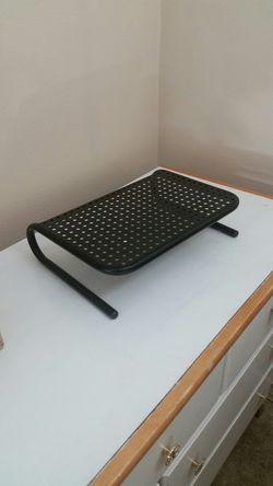 Monitor or laptop Stand / shelf