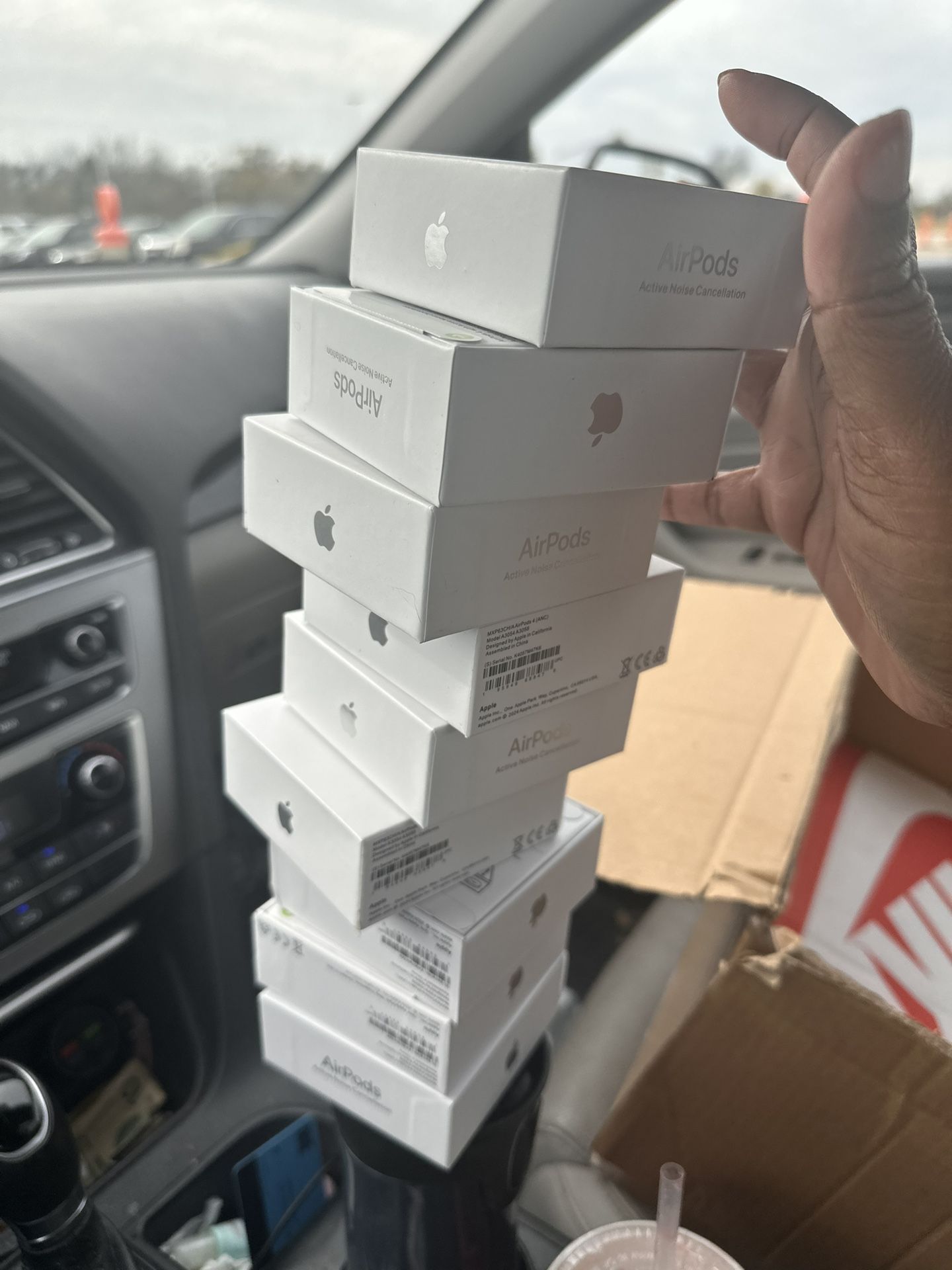 AirPods 4