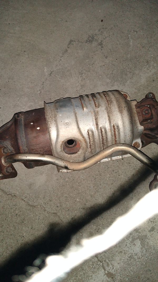 catalytic converter Honda Civic 2006 2011 for Sale in Los Angeles, CA
