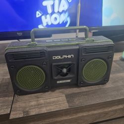 Bluetooth speaker/fm radio