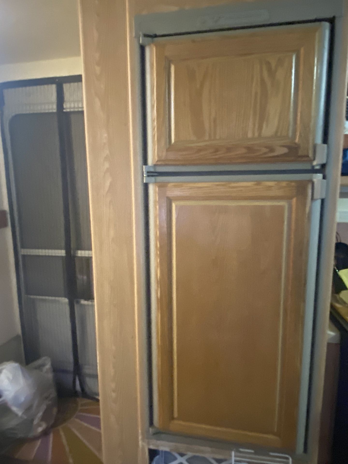 Toy Hauler Gas/Electric Refrigerator
