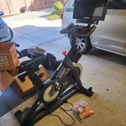 NordicTrack S22i Commercial Studio Cycle Stationary Bike Trainer