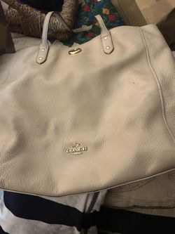 Used Large Crème Coach Purse