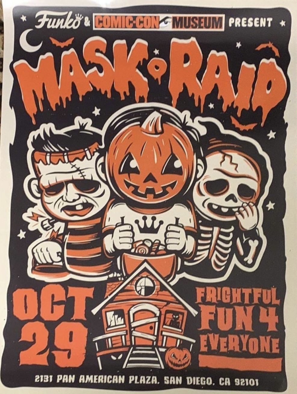 2 Funko Mask o Raid Bundles + 2 Posters + Machoman Pop