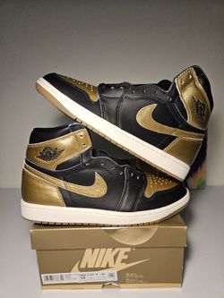 Size 10 - Metallic Gold Jordan 1's  - $100