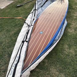 Must Go Voyager Paddle Board
