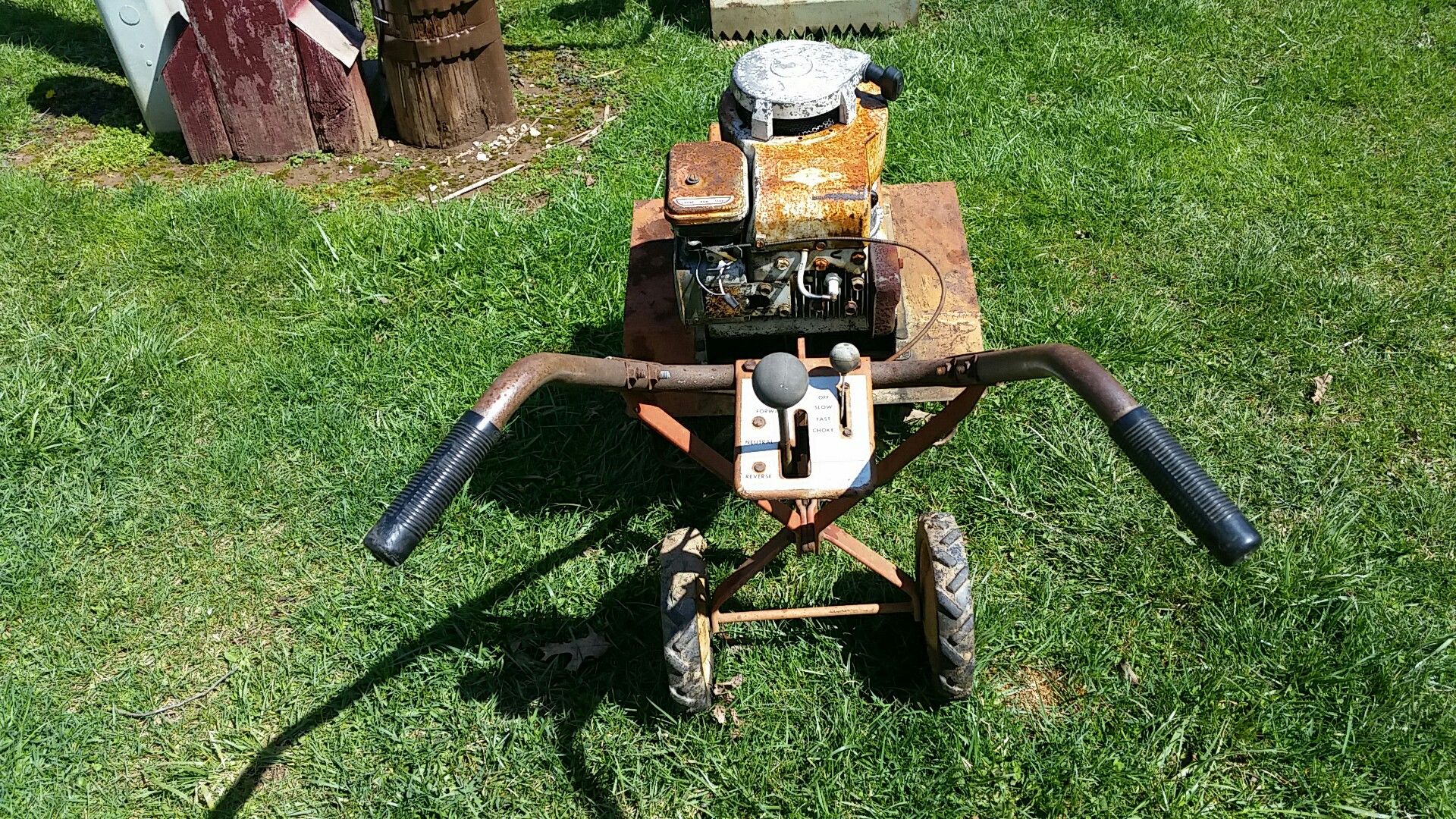 Heavy duty Dynamark 5 hp front tine tiller for Sale in Charleston, WV