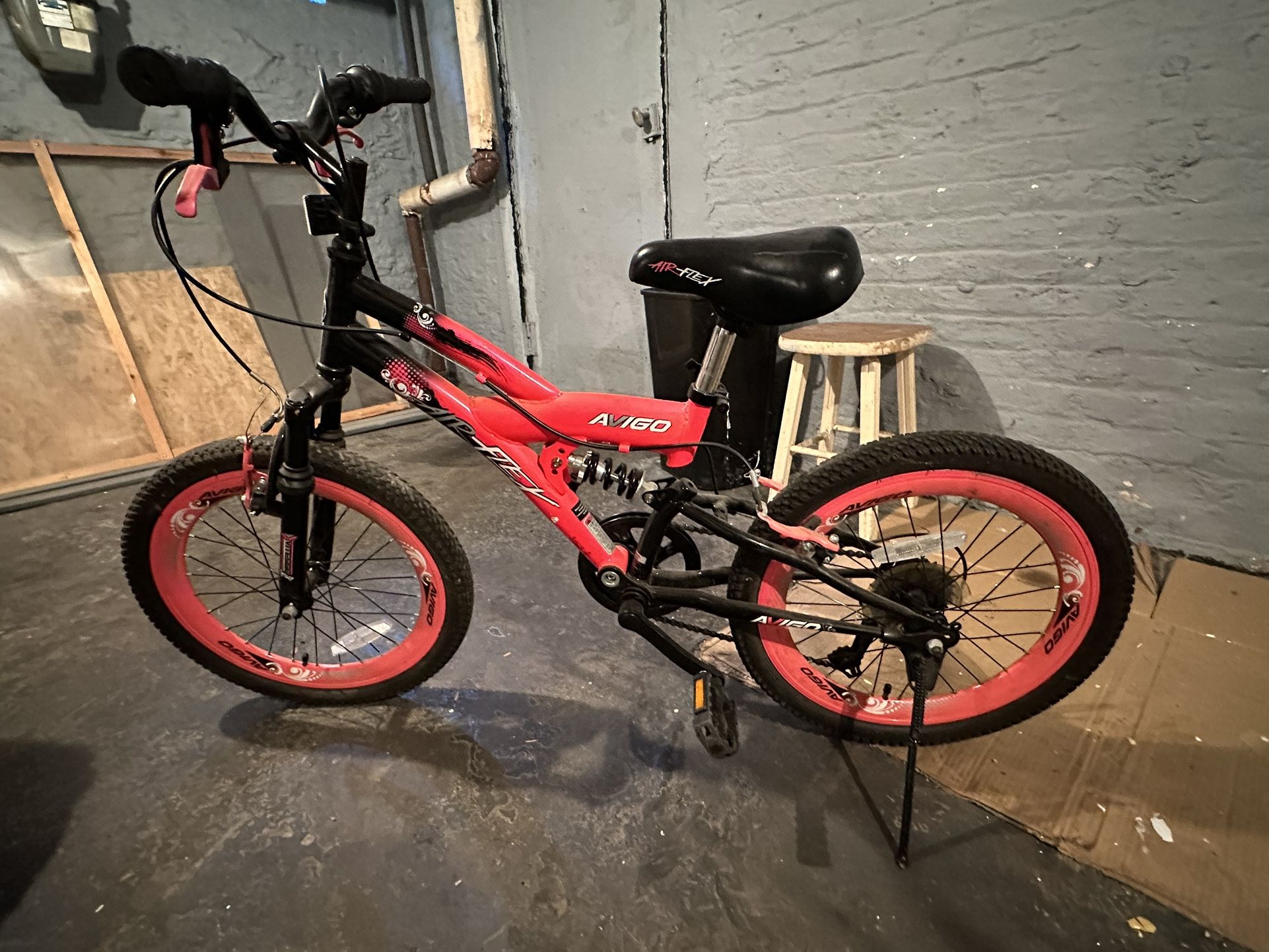 Avigo Girls Bicycle 18” Air Flex