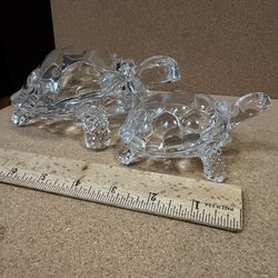 Vintage pair of crystal turtle / tortoise
