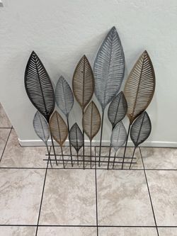 Modern Metal Leaf Wall Art Décor – Black, Silver & Gold