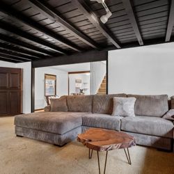 Brand New Comfy Sectioanl Couch 