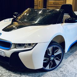 BMW i8 Concept Ride-On Car – LED Lights, Upgraded Battery, Charger Included!