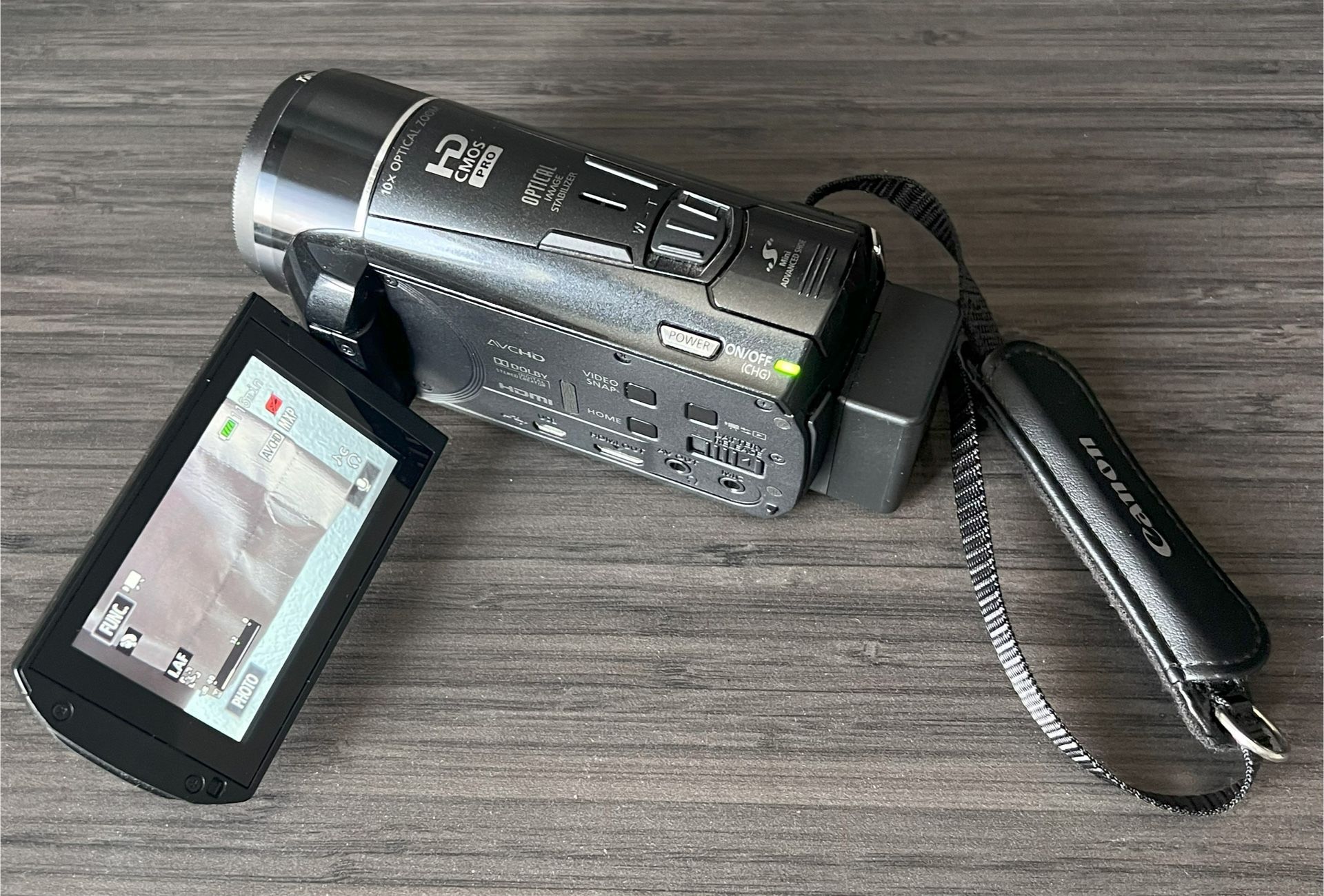 Canon Vixia HF M50 Video Camera - Must Go by Tuesday, Sept 23