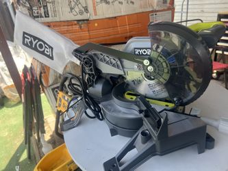 RYOBI 9 Amp Corded 7-1/4 in. Compound Miter Saw