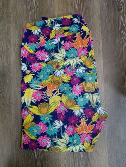 Lularoe TC2 Floral Print Leggings