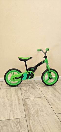 Little Tikes Balance-to-Pedal Training Bike for Kids in Green, Ages 2-5 Years, 12-Inch