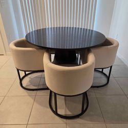 Dining Table Set