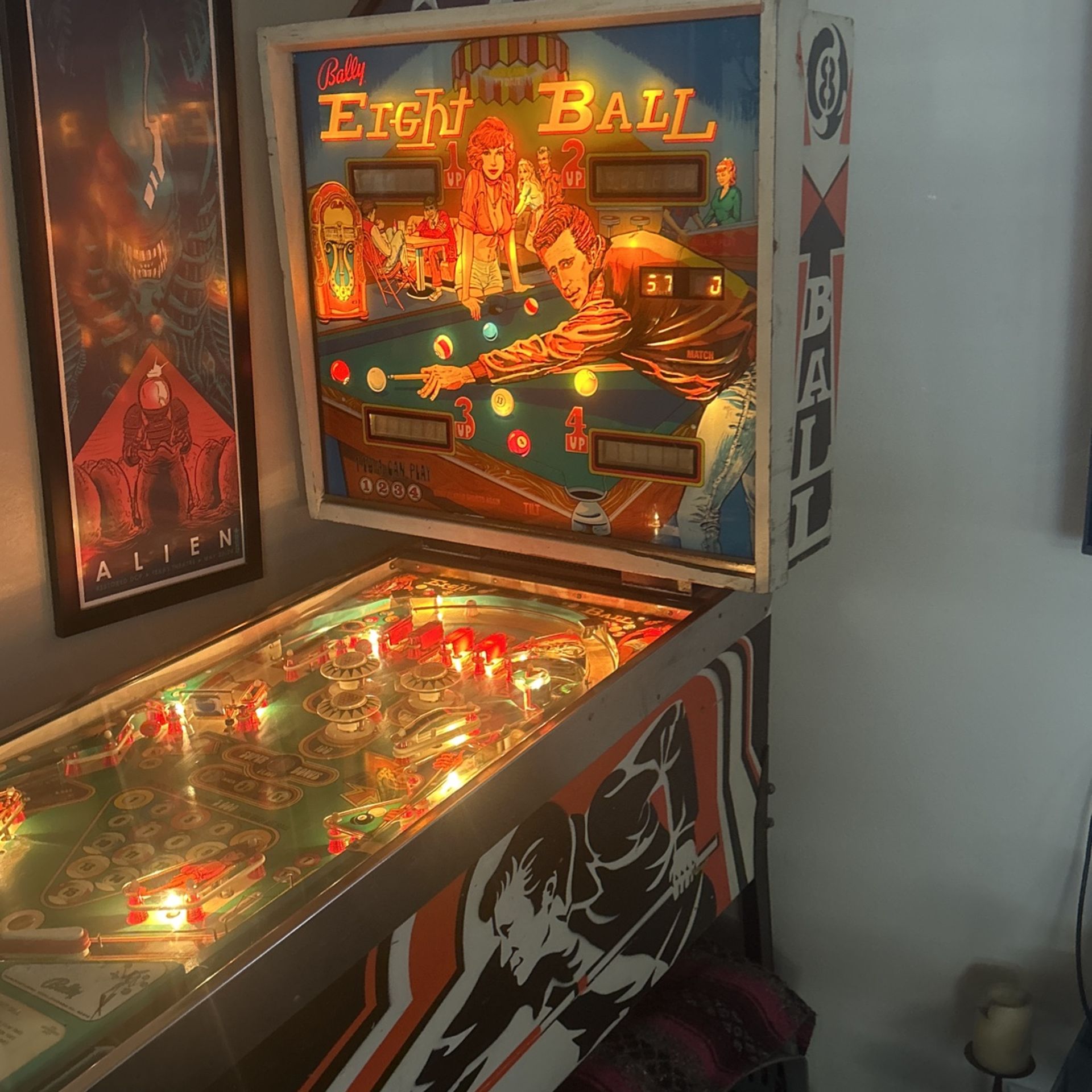 Bally Eight Ball Pinball Machine