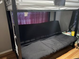 Bunk bed