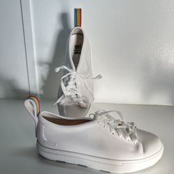 Melissa  Mel dreamed by Melissa White Rubber White Glossy Shoes w/ Rainbow Tabs Size 2