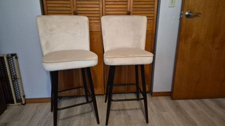 Bar stools