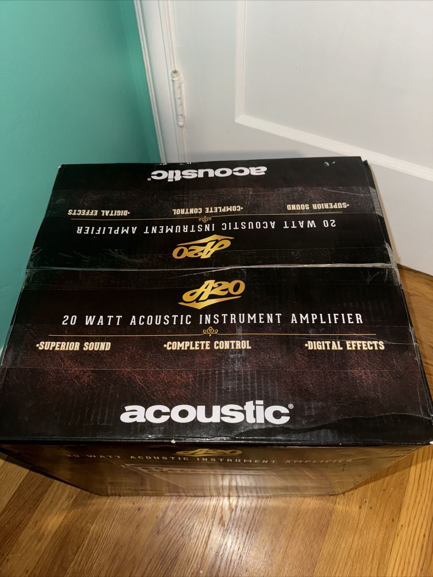 [BRAND NEW] A20 Acoustic Amp