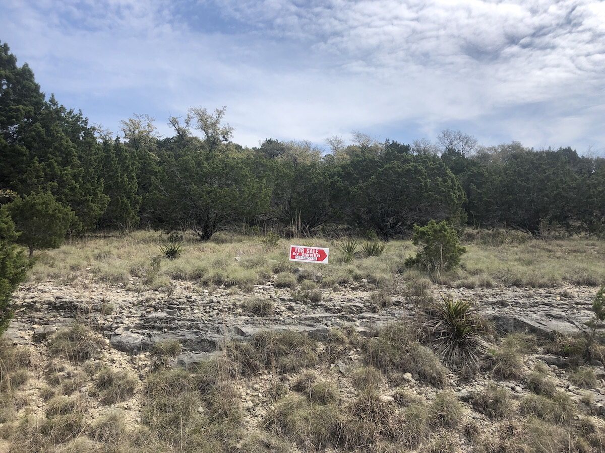 Lot North of Austin in Travis County