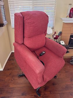 Lift Recliner Red