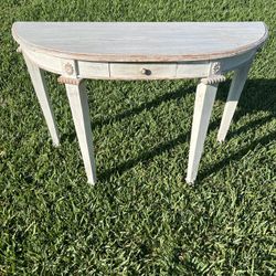 Shabby Sheek style Table